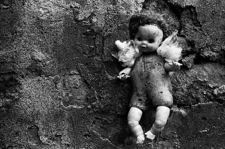 L'Ange dechu_ 03. Serie 'Voir comme un sourd' from the series 'See as a deaf' 2007 (b/w photo)