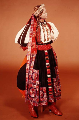 Bridal costume, Romania (Hungarian Transylvania), late 19th-early 20th century