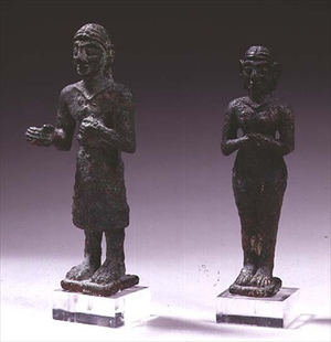 Worshipper and naked goddess, c.2300-2000 BC (bronze)