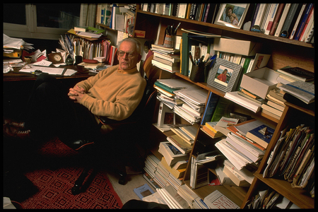 Portrait of Alain Touraine on January 7, 1999