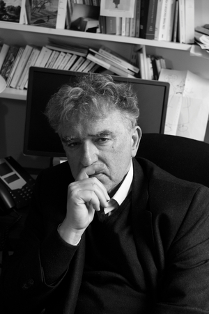 Portrait of Michel Crepu, le 12/03/18 (b/w photo)