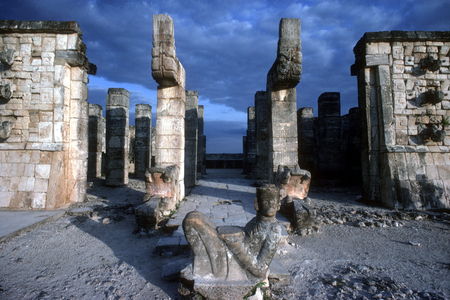 Entrance to the Temple of Warriors with a statue of Chac-Mool, 10th-12th century, Mayan post-classical period under Tolteken (photo)