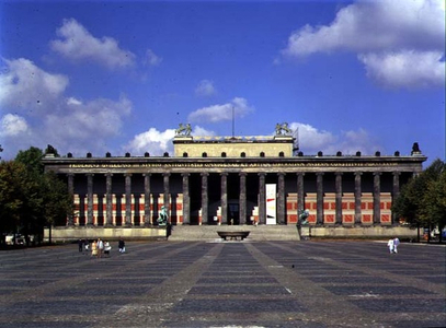 Altes Museum facade designed by Karl Friedrich Schinkel (1781-1841) 1824-1830 (photo)