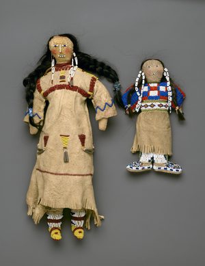 Two dolls, Blackfoot or Cheyenne, possibly from Canada, early 20th century (mixed media)