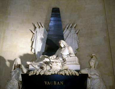 Tomb of Vauban in the church of Saint-Louis des Invalides, Paris 7, architecture 1708, by Liberal Bruant (1636-1697) and Jules Hardouin Mansart (1646-1708).