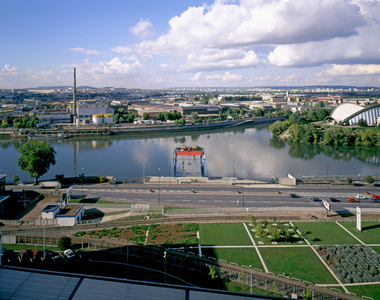 The banks of the Seine to Saint Ouen (Seine Saint Denis)