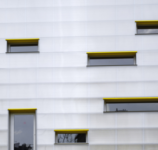 Kindergarten, Rue de Saussure, Paris 17th arrondissement. Architect Helene Fricout Cassignol, 2008.