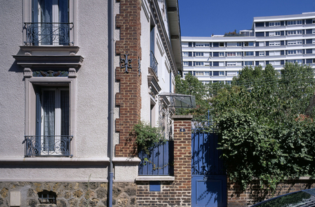 Suburbs pavilion in Malakoff (Haut de Seine).
