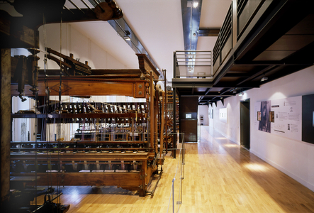 Musee d'art et industrie, 2 place Louis Comte in Saint Etienne (Loire). Architect Jean Michel Wilmotte, 2001. Photography 2001.