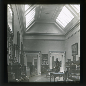 Wallace Gallery (lantern slide)