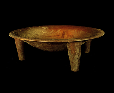 Kava bowl from the Samoan Islands (wood)