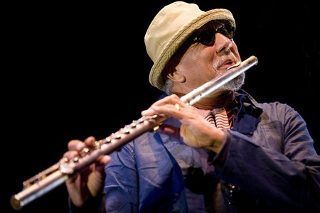 Charles Lloyd. Grande Halle de la Villette, Paris. Photography festival jazz a la villette 2008