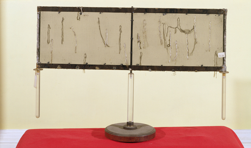 Electro-static wire mesh screen, used by Sir William Lawrence Bragg (1890-1971) 1950s (photo)