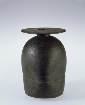 Bottle form, 1972 (stoneware)