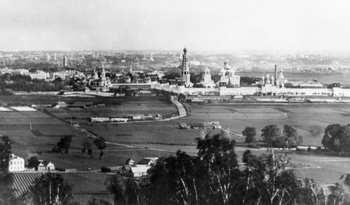 Novodevichy Monastery in Moscow, 1899.