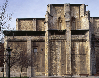 Orduna, province of Vizcaya (Bizkaia), Basque Country, Spain. St. Mary's Church (Iglesia Parroquial de Santa Maria). Apse, built on the wall, given rise to a kind of bastion. The temple was built in Gothic style at the end of 15th century