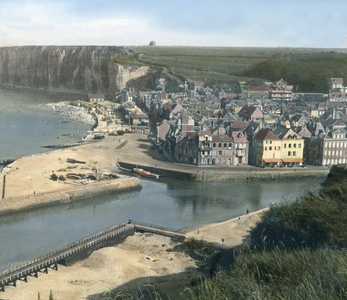 France, Haute-Normandie, Seine-Maritime, Europe, travel, 1910s, 1920s, 20th century, La Cote d'albatre, alabaster coast, archive, Carl Simon, history, historical, exquisit collection : North, Northern, town, shore, coast, river, aerial, houses, landscape, scenic, hand coloured glass slide