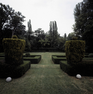 Garden of Villa Milinari in Medolla (Modene)