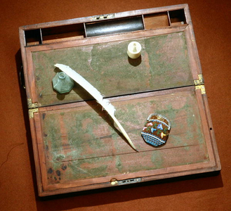 JJ Audubon's (1785-1851) lapdesk (wood)