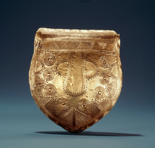 Bulla, Bog of Allen, County Kildare, Late Bronze Age, 800-700 BC (metal covered in gold foil)