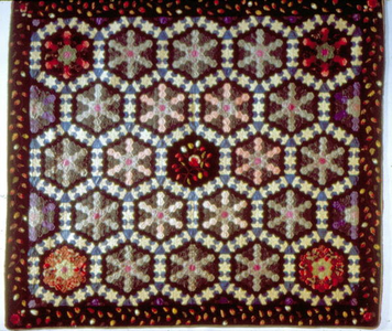 'Snowflower' quilt (cotton)