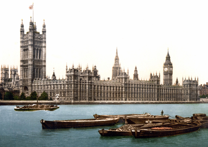 View of Westminster Palace in London in 1901.