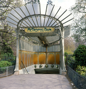 Porte Dauphine, metro stop, Guimard architecture.