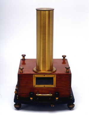 Galvanometer. France Telecom Collection.