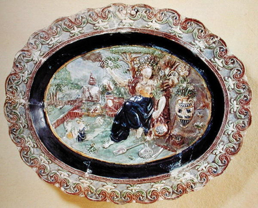 Dish depicting Flora (faience)