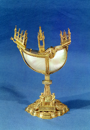 Incense holder in the shape of a boat, from the Treasure of Chartres (gold & mother-of-pearl)