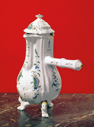 Chocolate pot, made by Levasque and Saladin, St. Omer (ceramic)