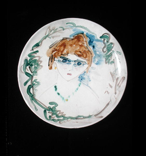 Plate with the head of a woman, c.1907-09 (ceramic)