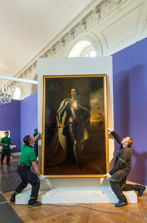 Mounting of the Exhibition “Peter The great, a Tsar in France, 1717”, in Versailles, 2017 (photo)