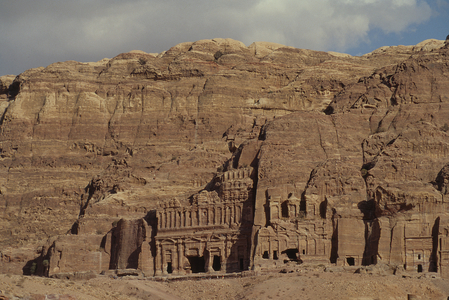 Jebel al-Khubtha (photo)