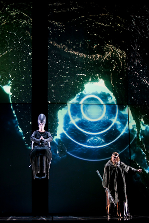 Alan Held as Wotan and Christa Mayer as Erda (photo)