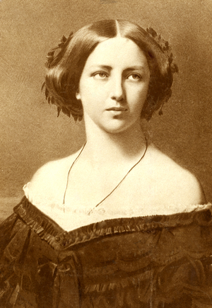 Constanze von Bülow, 1913 (b/w photo)