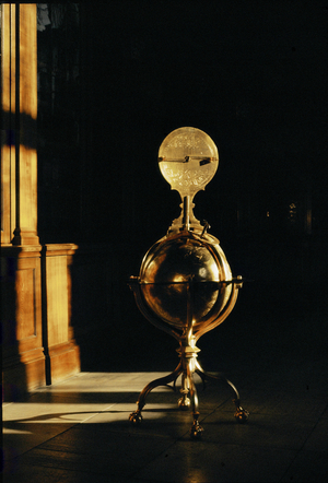Astronomical instrument, c.1500 (photo)