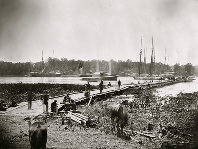 James River, Va. Pontoon bridge 1863 (photo)