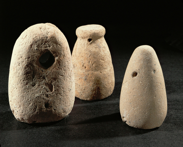 Three loom weights