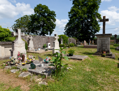 Seuzac (Lot) / Cemetery with the tomb of Françoise Sagan, 2012 (photo)