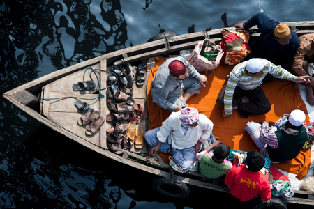 Muslim devotees (photo)