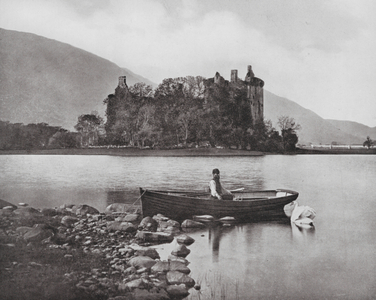 Scotland: Kilchurn Castle, Loch Awe (b/w photo)
