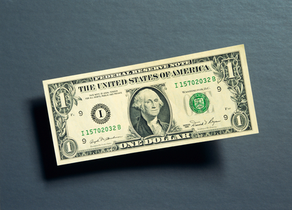 One American Dollar note (paper)