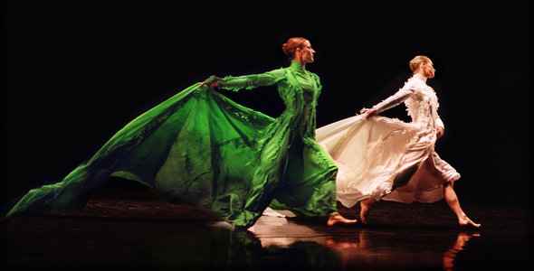 Pieter Symonds and Gemma Nixon performing in the London premiere of 'Eternal Light', Mark Baldwin 's new work for the Rambert Dance Company, 2008