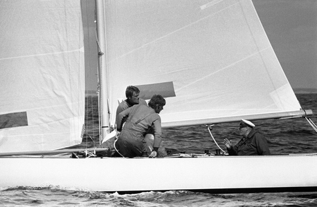 Hankø July 8, 1979. King Olav participates in the World Cup for the 5.5 m class …, 1979 (photo)