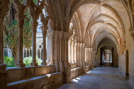Cloister of Royal Abbey of Monasteri de Santa Maria de Poblet, TARRAGONA, 2021 (photo)