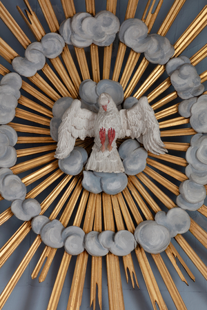 The main altar, detail