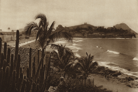 Mexico: Bahia de Mazatlan (b/w photo)