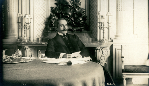 Edmond Rostand portrait seated