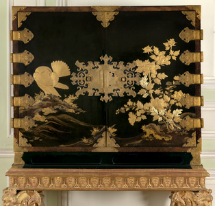 Cabinet 18th century, 1690-1710 (objet d'art)